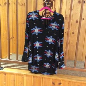 HONEY PUNCH LIGHT WEIGHT BLACK BLOUSE